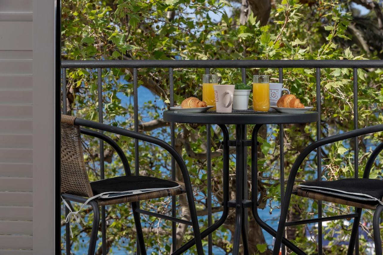 Apartment Riva Makarska Bagian luar foto